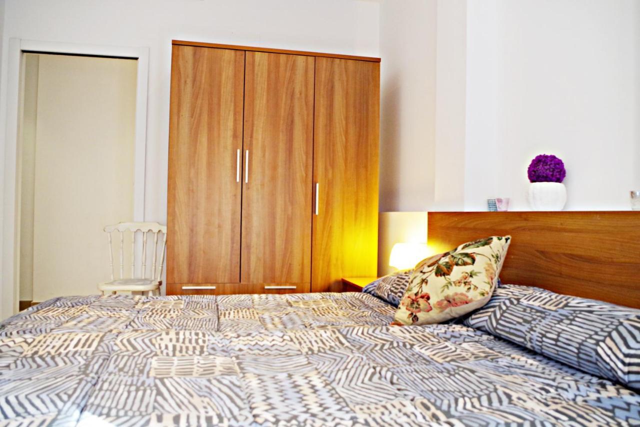 Inass Apartment Sitges Exterior foto